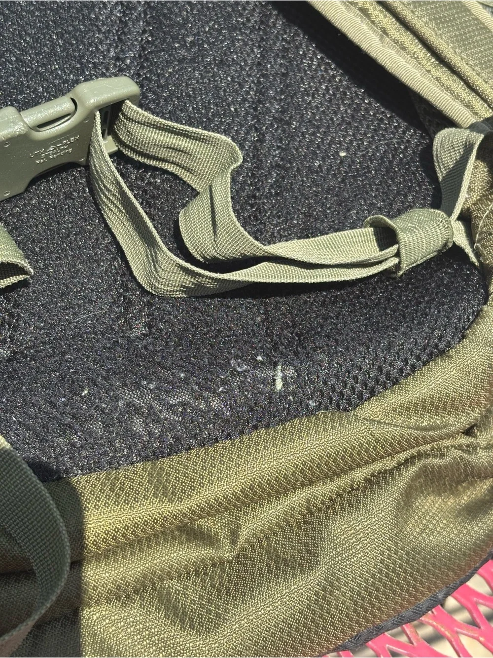 JanSport Agave 32 Olive Green Backpack - Outdoor Daypack